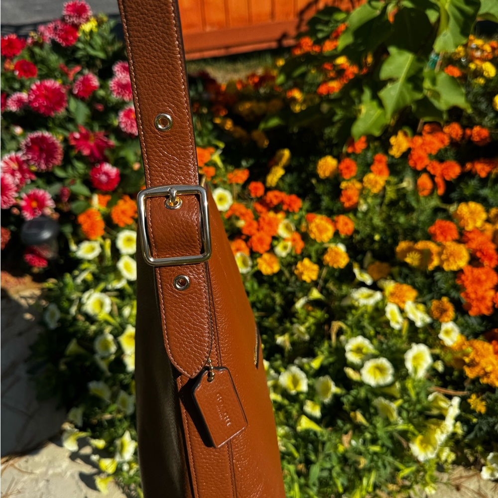 Coach Brown Leather Tote Shoulder Bag - Picture 4 of 7